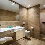 -- Park -- Part Of Urban Chic Luxury Design - Parking & Compliments - Next To Shopping & Dining Mall 4* Пловдив