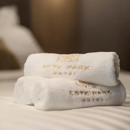 -- Park -- Part Of Urban Chic Luxury Design - Parking & Compliments - Next To Shopping & Dining Mall 호텔 4*
