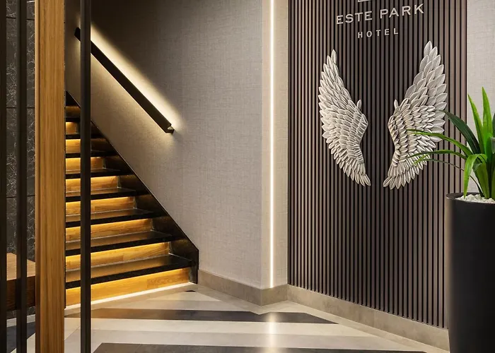 ホテル -- Park -- Part Of Urban Chic Luxury Design - Parking & Compliments - Next To Shopping & Dining Mall 4*