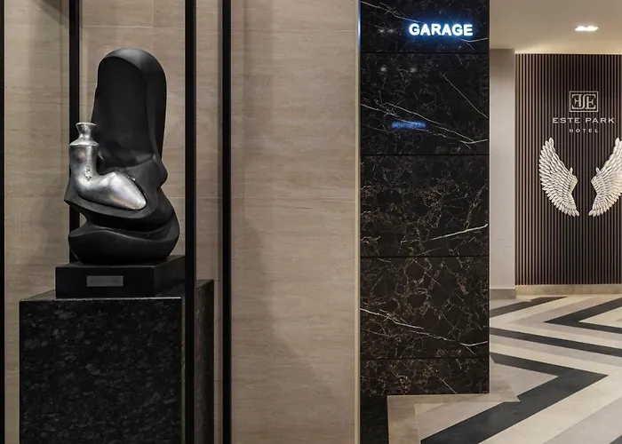 -- Park -- Part Of Urban Chic Luxury Design - Parking & Compliments - Next To Shopping & Dining Mall 4* プロヴディフ