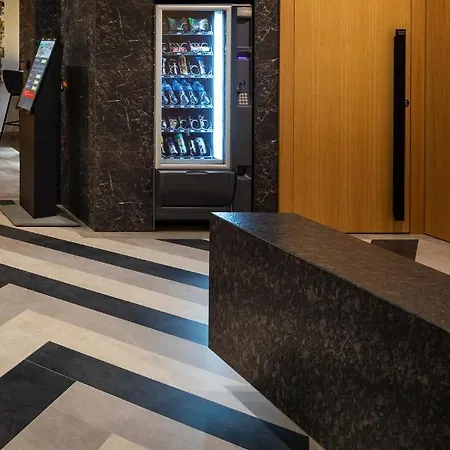 Park Hotel: Urban Chic Luxury With Parking Near Shopping Mall 4* Plovdiv