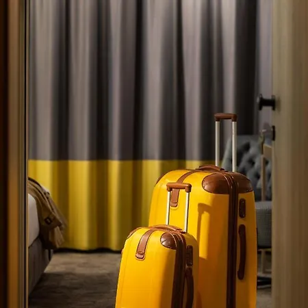 -- Park -- Part Of Urban Chic Luxury Design - Parking & Compliments - Next To Shopping & Dining Mall Ξενοδοχείο