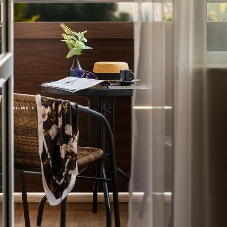 Отель -- Park -- Part Of Urban Chic Luxury Design - Parking & Compliments - Next To Shopping & Dining Mall Пловдив