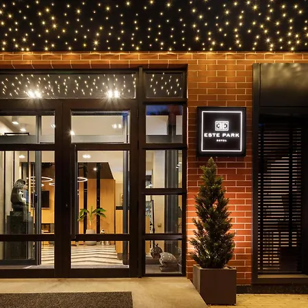 -- Park -- Part Of Urban Chic Luxury Design - Parking & Compliments - Next To Shopping & Dining Mall Φιλιππούπολη