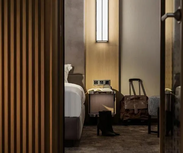 Hotel -- Park -- Part Of Urban Chic Luxury Design - Parking & Compliments - Next To Shopping & Dining Mall Plovdiv