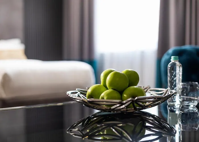 -- Park -- Part Of Urban Chic Luxury Design - Parking & Compliments - Next To Shopping & Dining Mall 4*