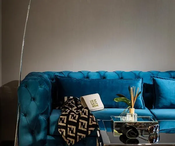 -- Park -- Part Of Urban Chic Luxury Design - Parking & Compliments - Next To Shopping & Dining Mall Hotel